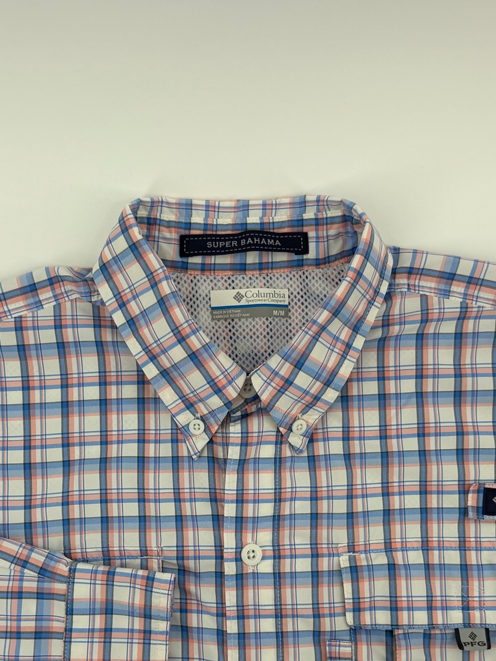 Columbia Men’s Button-Down Shirt in Blue and Pink Plaid M